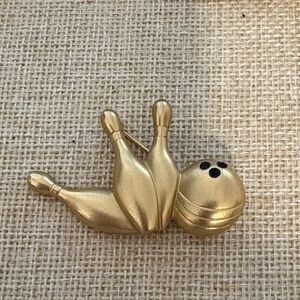 Gold Bowling Pin Brooch